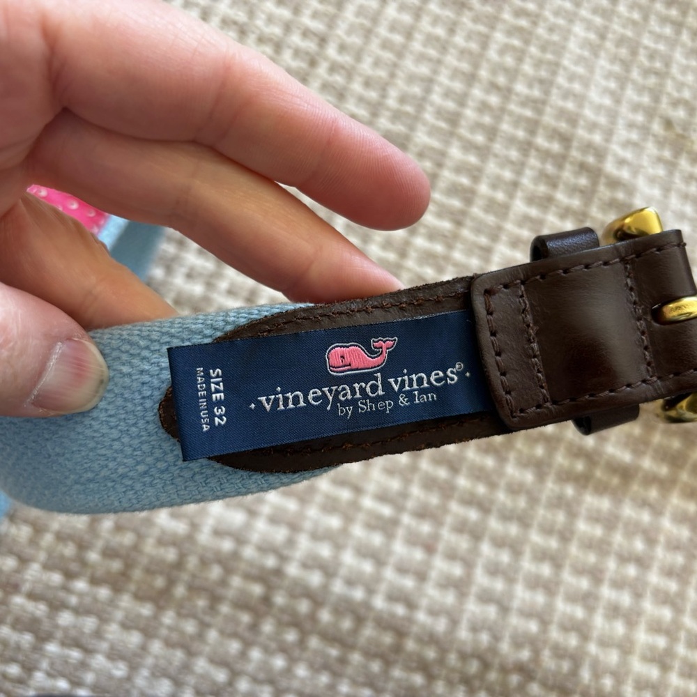 VINEYARD VINES Red Crab Print Pattern Belt with Brown Leather Novelty Fun Preppy - Picture 4 of 5